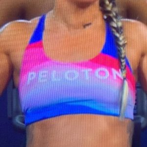 ISO this bra in size XL or XXL!